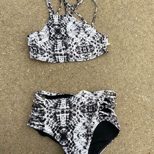 Hollister two piece high rise swimsuit